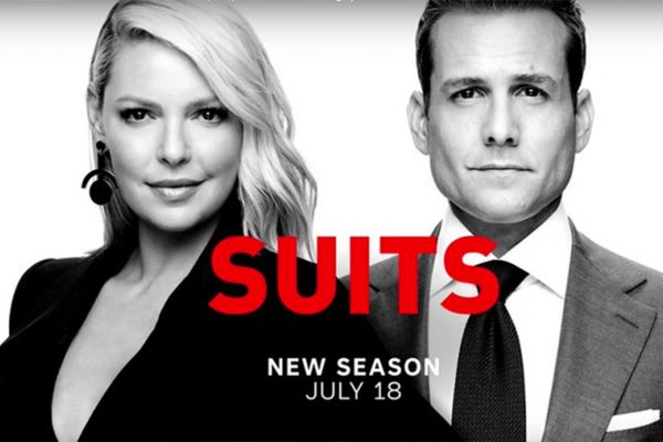 Primul episod din Suits, sezonul 8 e cam slăbuț   Și Blondele Gândesc