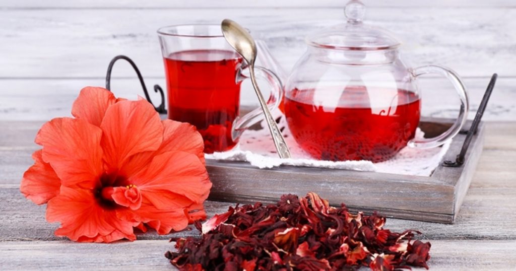 Qual é a utilização do chá de hibisco em sua saúde?